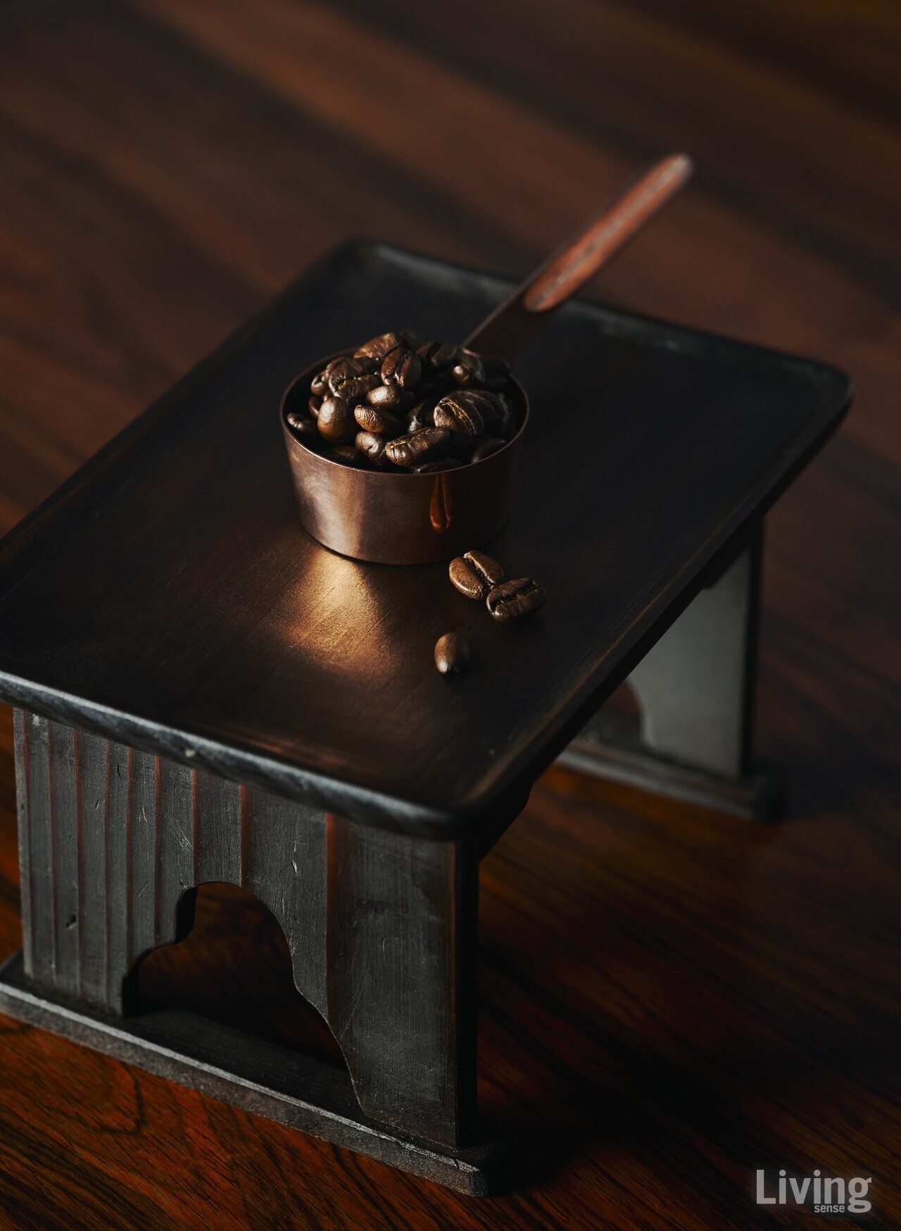 30개국, 300여 종 이상의 원두 샘플을 평가해 최적의 원두를 엄선하는 데 오랜 시간을 들인 카누의 원두커피.