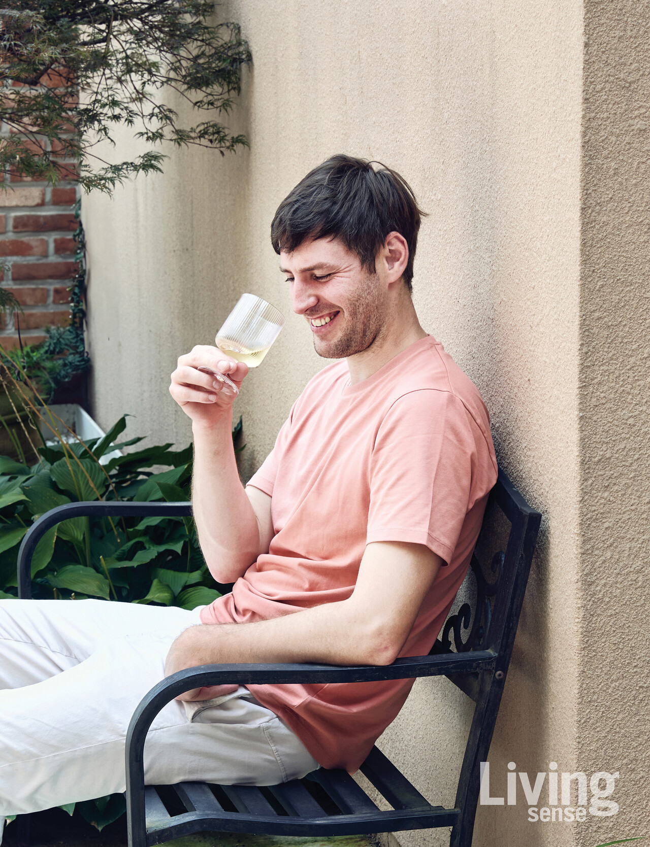 과하주를 맛보는 조셉 셰프.