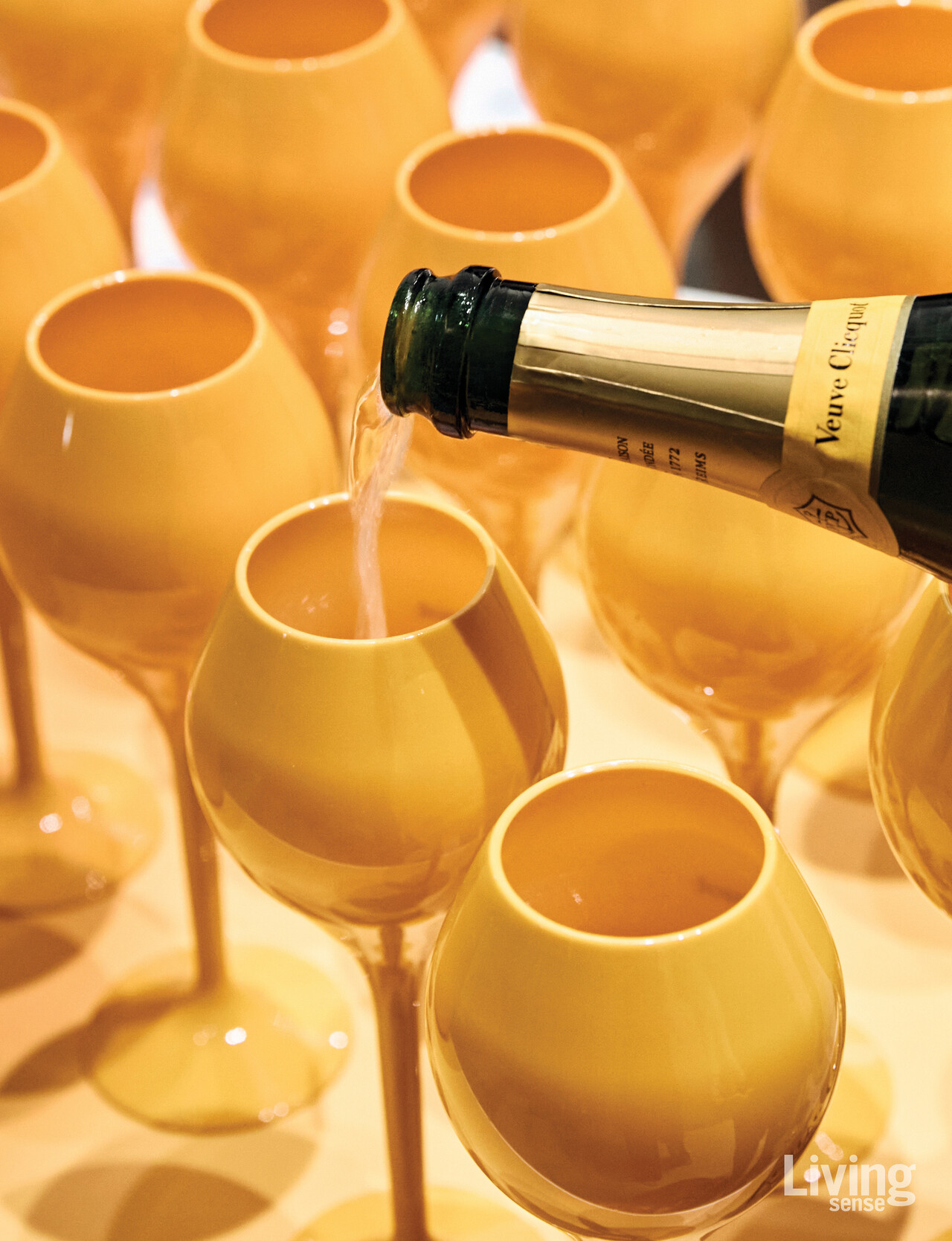 감귤류의 산미로 뒷맛이 깔끔한 뵈브 클리코.